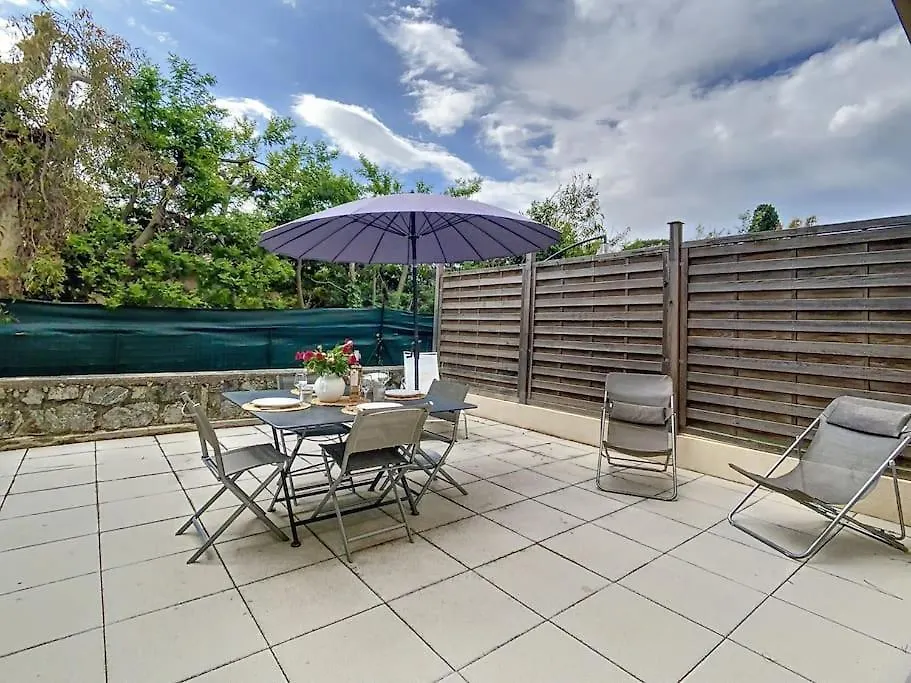 Latitude 43-Apartment-Saint-Tropez-Tennis Saint-Tropez