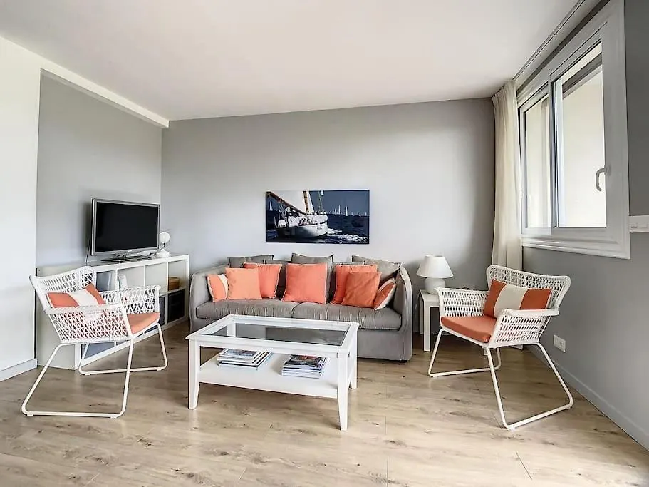 Latitude 43-Apartment-Saint-Tropez-Tennis Fransa
